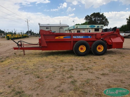 Esparcidor de Estiercol New Holland